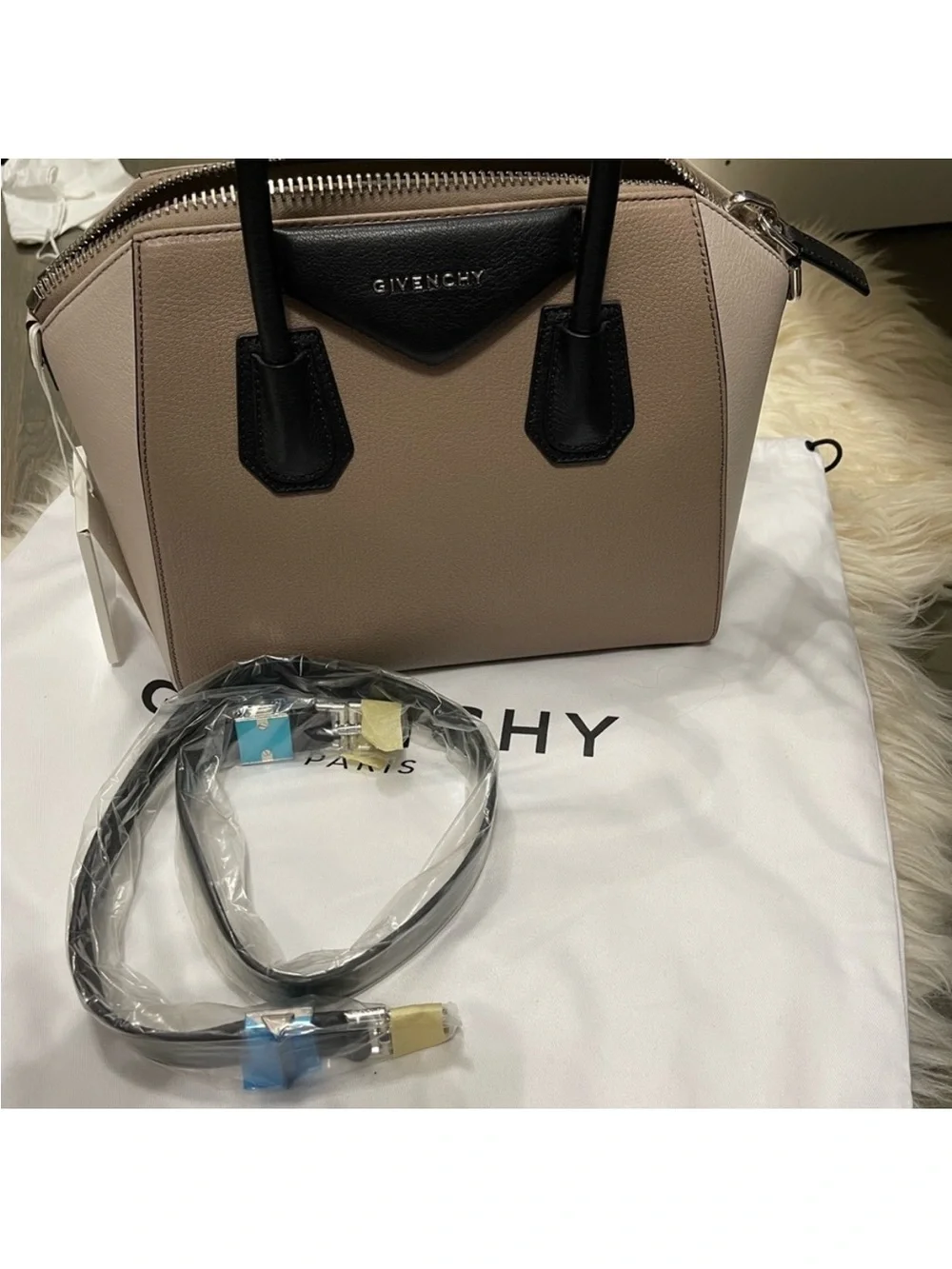 Givenchy Tricolor Antigona Bag